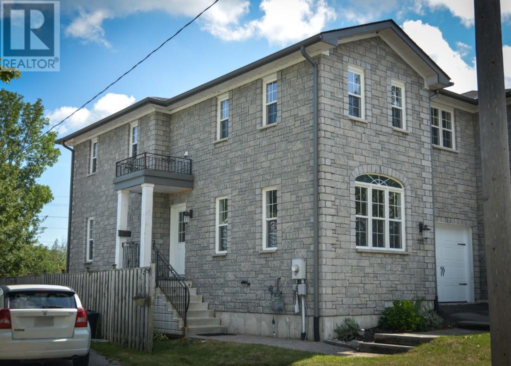 Orillia Cedar Island Guest House | 153A Cedar Island Rd, Orillia, ON L3V 1S9, Canada | Phone: (647) 408-6660