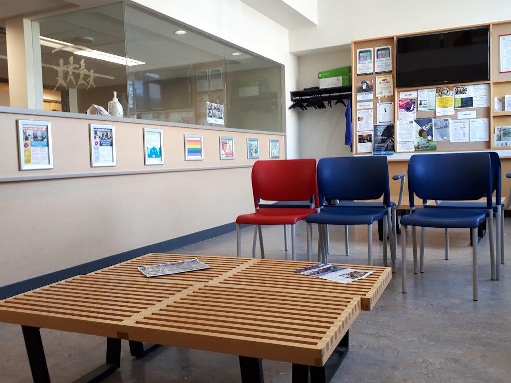 Somerset West Community Health Centre - Rosemount Branch | 30 Rosemount Ave, Ottawa, ON K1Y 1P4, Canada | Phone: (613) 688-1177