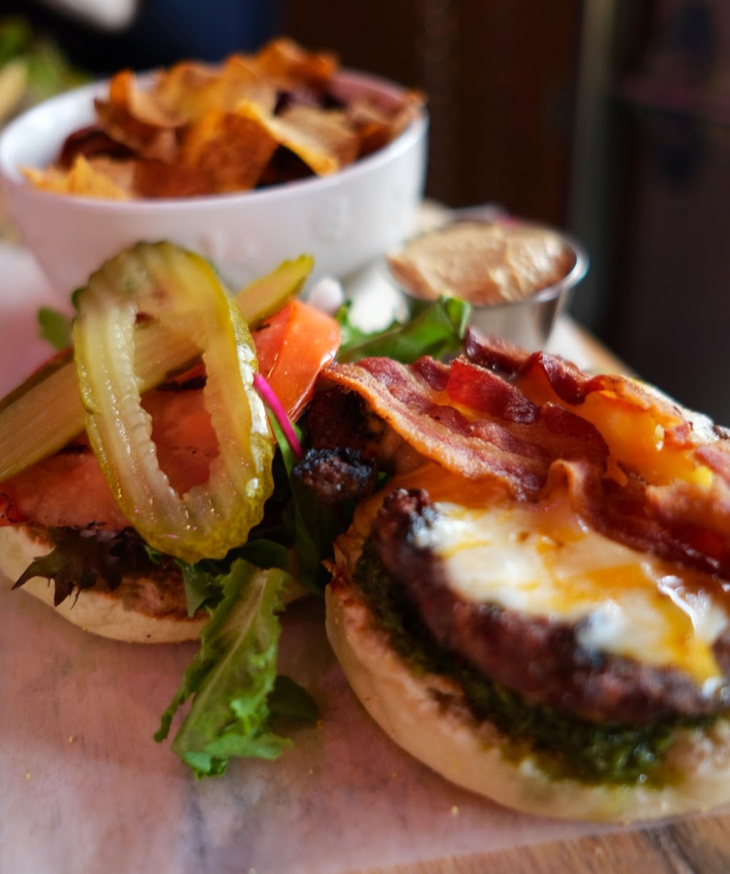 Lil Chef Bistro | 40365 Tantalus Rd, Squamish, BC V0N 1T0, Canada | Phone: (604) 390-2433