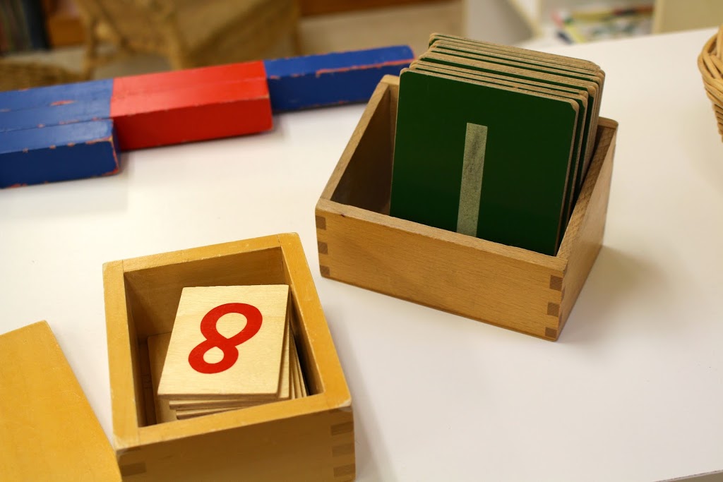 Meadow Creek Montessori East | 290 Cundles Rd E, Barrie, ON L4M 6L1, Canada | Phone: (705) 792-1904