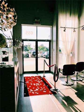 Oasis Coiffure | 655 Boulevard Curé-Labelle, Sainte-Rose, QC H7L 5R7, Canada | Phone: (450) 628-8686