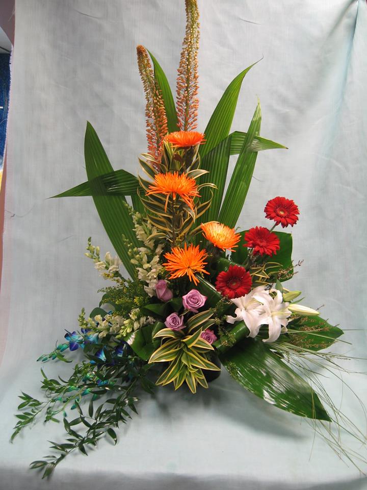 Fleurs De Jasmine (Les) | 332 Boulevard Notre-Dame-des-Champs #3, Repentigny, QC J6A 3B7, Canada | Phone: (450) 932-6252