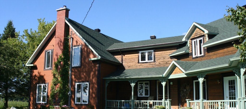 Toiture Tandem | 2005 Chem. Bouffard, Saint-Denis-de-Brompton, QC J0B 2P0, Canada | Phone: (819) 342-8334