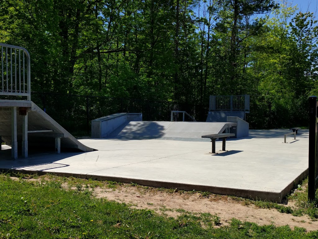 South Common Community Centre | 2233 South Millway, Mississauga, ON L5L 3H7, Canada | Phone: (905) 615-4770