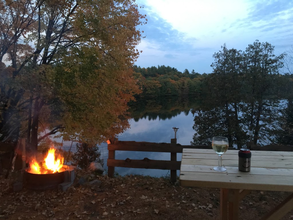 Eagles Rest Cabin & Boat Rentals | 5373 Centennial Lake Rd, Greater Madawaska, ON K0J, Canada | Phone: (613) 639-4949