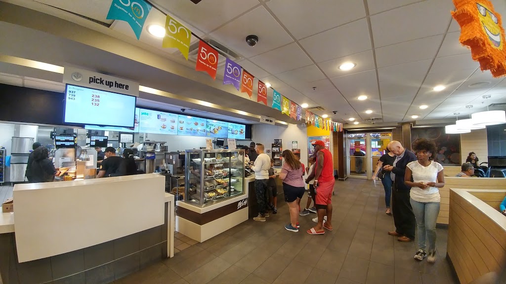 McDonalds | 2020 Jane St, North York, ON M9N 2V3, Canada | Phone: (416) 248-6648