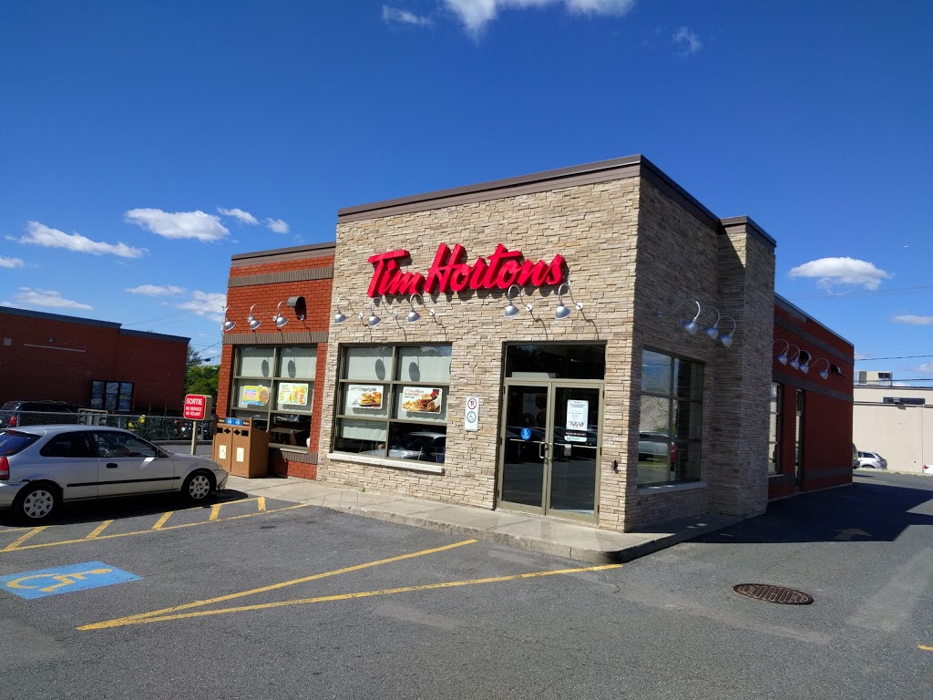 Tim Hortons | 511 Rue Samuel de Champlain, Boucherville, QC J4B 6B6, Canada | Phone: (450) 655-7033