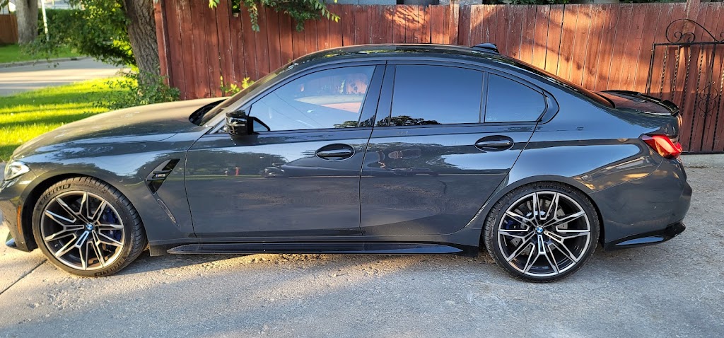 In & out Window Tinting and Wraps | 1069 Roch St, Winnipeg, MB R2K 2R2, Canada | Phone: (431) 336-0532