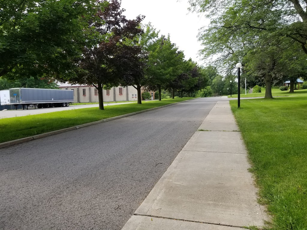 Kingsway College | 1200 Leland Rd, Oshawa, ON L1K 2H5, Canada | Phone: (905) 433-1144