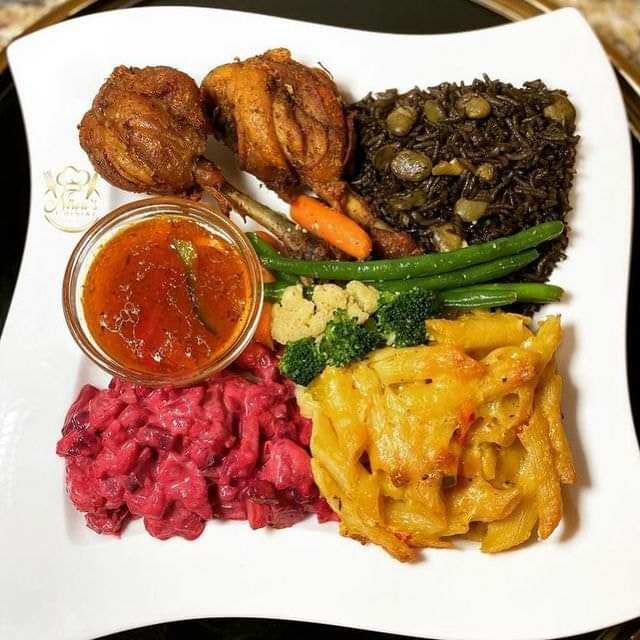 LA BELLE HAITIENNE | 15 Rue Mgr Cloutier, Trois-Rivières, QC G8V 1S7, Canada | Phone: (819) 524-1710