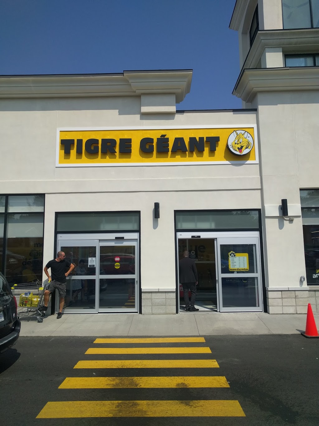 Tigre Géant | 7777 Boulevard Guillaume-Couture, Lévis, QC G6V 6Z1, Canada | Phone: (418) 837-3966