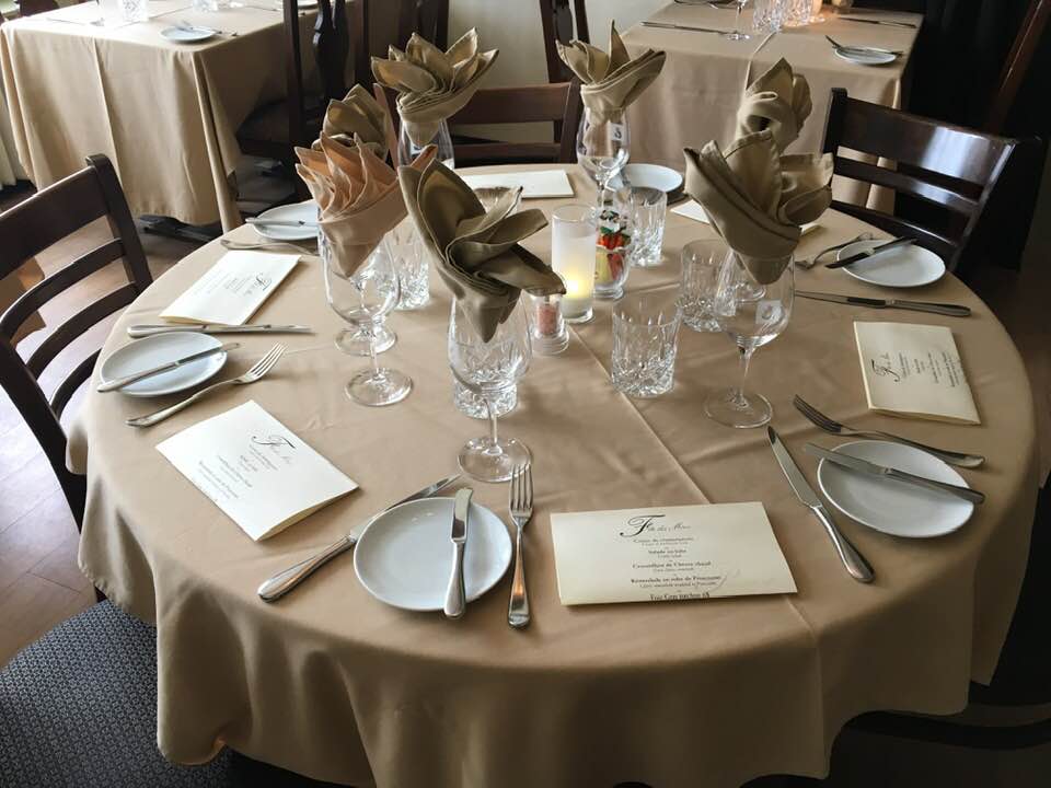 Le Surcouf | 51 Rue Sainte-Anne, Sainte-Anne-de-Bellevue, QC H9X 1L5, Canada | Phone: (514) 457-6699