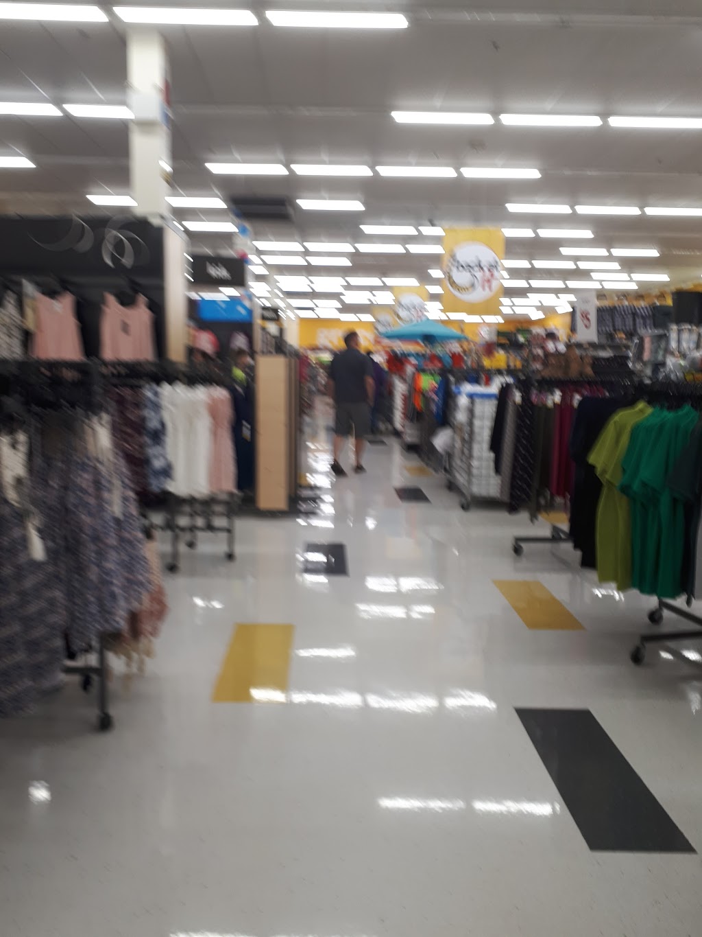 Giant Tiger | 82 King George Rd, Brantford, ON N3R 5K4, Canada | Phone: (519) 753-8577