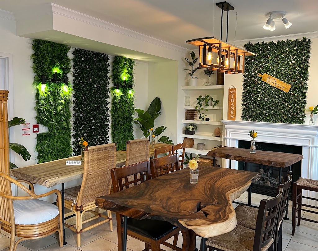The Knotty Villager | 1295 Wharf St Unit 44, Pickering, ON L1W 1A2, Canada | Phone: (905) 442-2098