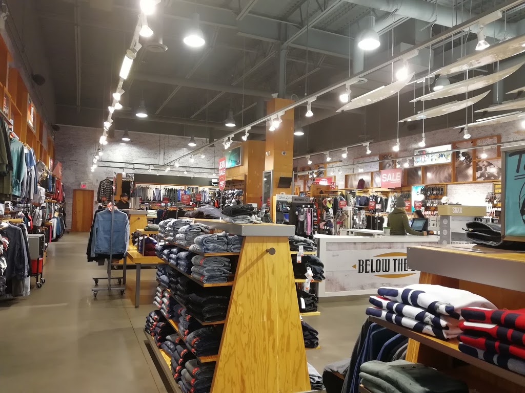 Below The Belt | 1428 Parsons Rd NW, Edmonton, AB T6N 0B5, Canada | Phone: (780) 440-3100