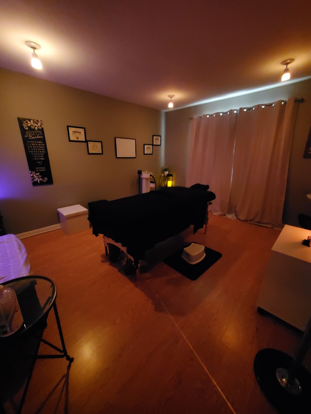 Beauté & Soins CB | 2245 Bd du Curé-Labelle, Saint-Jérôme, QC J7Y 3R7, Canada | Phone: (450) 675-3981