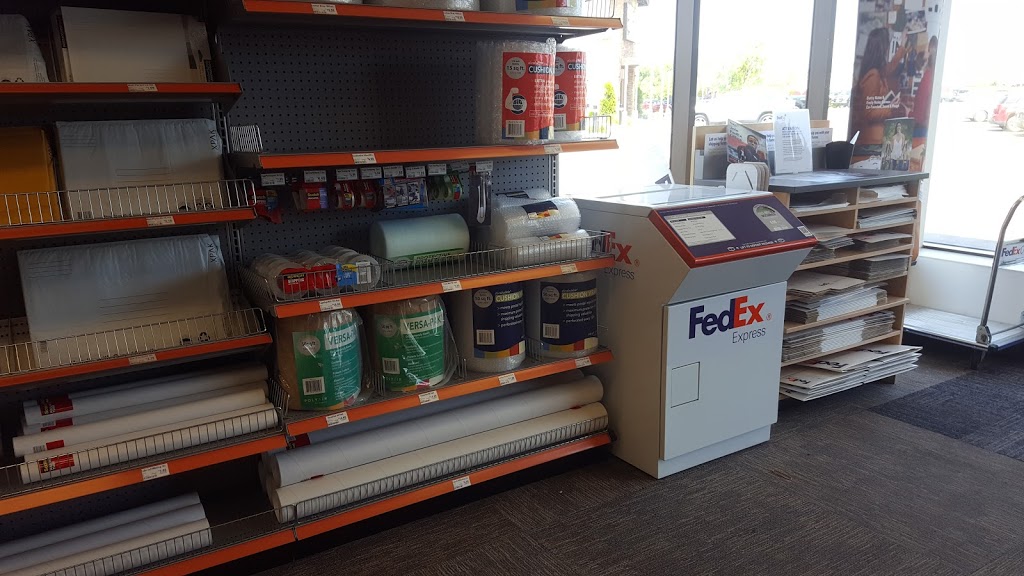 FedEx Office Print & Ship Center | 3701 McKinley Pkwy Suite 1050, Blasdell, NY 14219, USA | Phone: (716) 822-5725