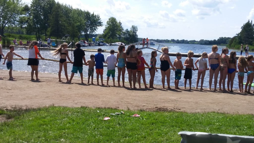 Anchor Bay Trailer Park | 197 Anchor Bay Rd, Buckhorn, ON K0L 1J0, Canada | Phone: (705) 657-8439