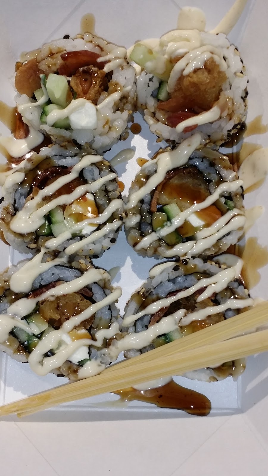 Charlies Chopsticks | 20 Thorold Rd, Welland, ON L3C 3T3, Canada | Phone: (905) 735-9888