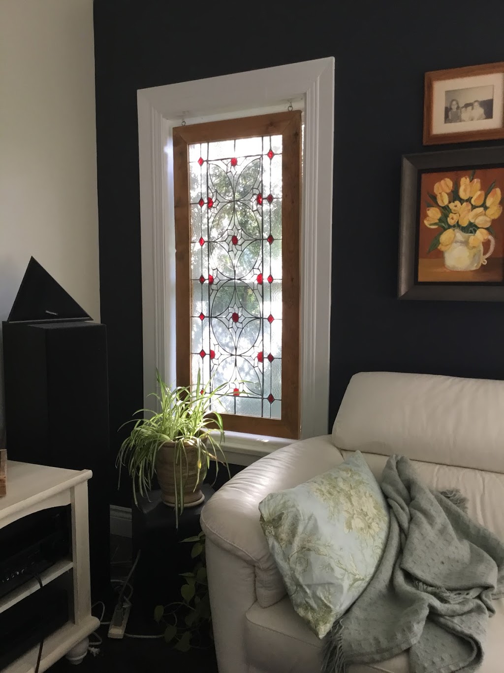 Sharon M for the Home | 14 Rue John-Wilson, Sherbrooke, QC J1M 1M9, Canada | Phone: (819) 238-1227