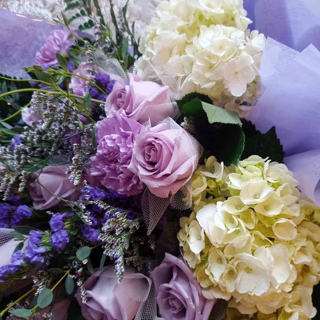 Kam Ngai Florists | 6551 No 4 Rd, Richmond, BC V6Y 2T2, Canada | Phone: (604) 231-8999