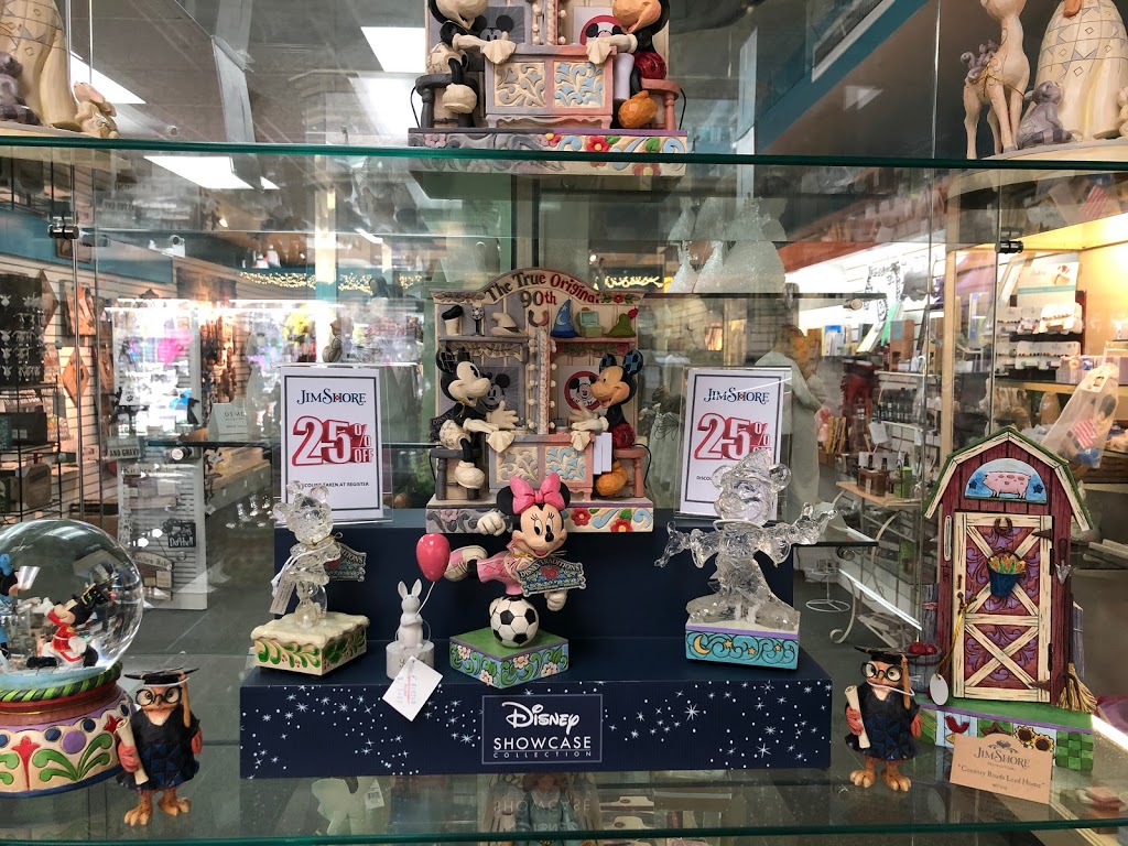 Millers Town & Country Gifts | 10440 Main St #7, Clarence, NY 14031, USA | Phone: (716) 406-7209