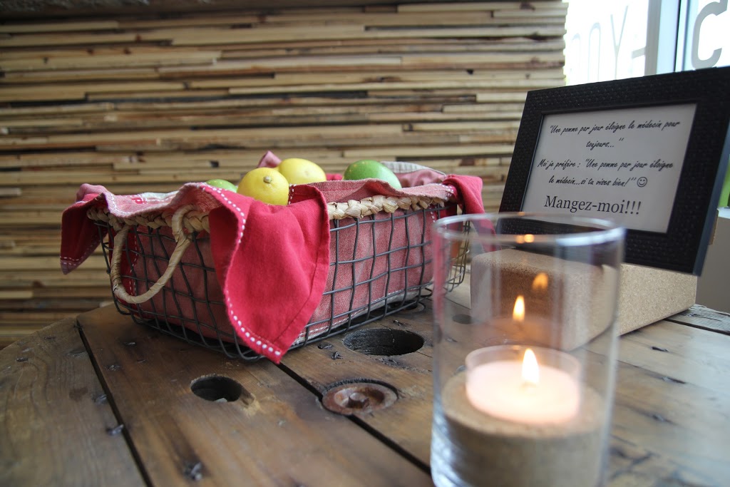 La Pause Yoga Chaud | 125 Chemin Saint-François-Xavier #107, Candiac, QC J5R 3X8, Canada | Phone: (450) 845-9642