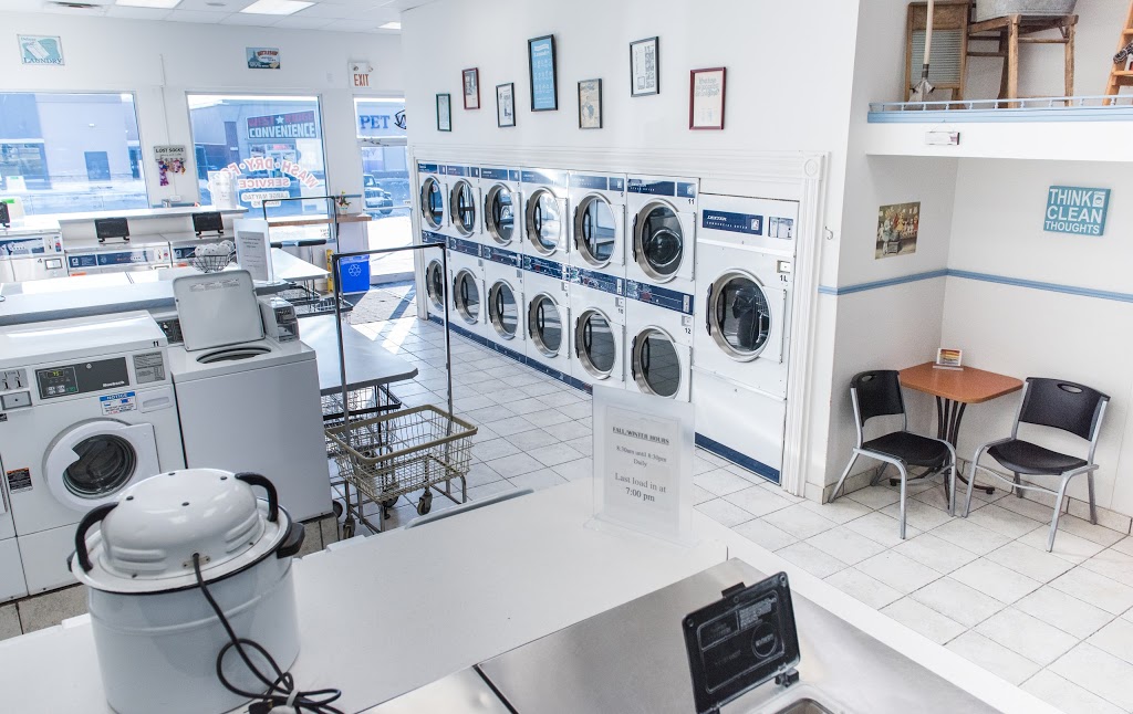 West Ridge Coin Laundry | 5-3280 Monarch Dr, Orillia, ON L3V 8A2, Canada | Phone: (705) 327-5061
