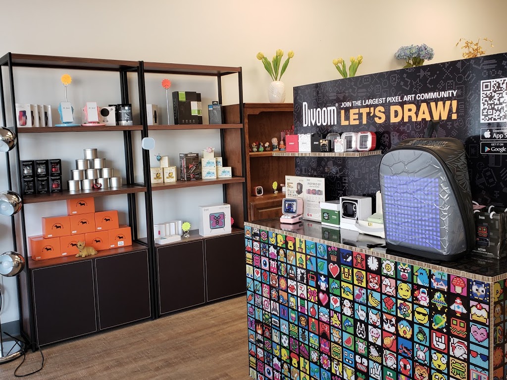 UNIQUE SK | 49 High St W, Moose Jaw, SK S6H 1S4, Canada | Phone: (306) 684-9888