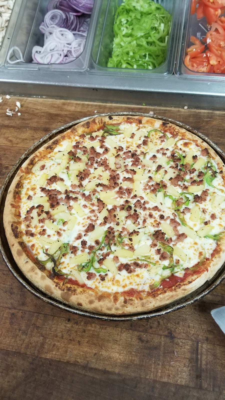 Canadian 2 For 1 Pizza | 7244 Pioneer Ave, Agassiz, BC V0M 1A0, Canada | Phone: (604) 796-2411