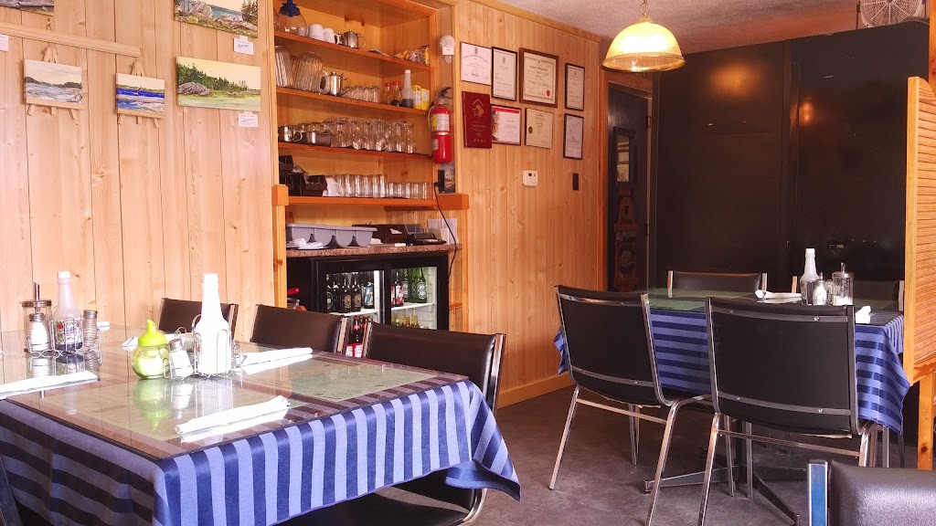 Seascape Restaurant | 8426 Lighthouse Rte, Port Mouton, NS B0T 1T0, Canada | Phone: (902) 683-2626