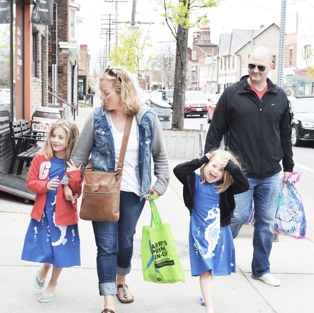 Wee Urban | 224 Norseman St unit d, Etobicoke, ON M8Z 2R4, Canada | Phone: (416) 826-1842