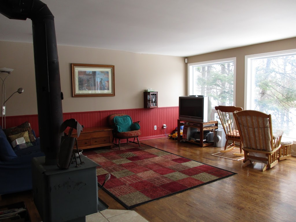 Chalet Le Colvert à louer | 443 Chemin du Lac-du-Cœur, Saint-Adolphe-dHoward, QC J0T 2B0, Canada | Phone: (514) 718-4623