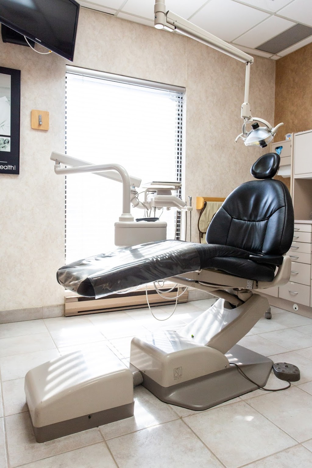 Orangeville Dental Centre | 15 Elizabeth St, Orangeville, ON L9W 3X3, Canada | Phone: (519) 941-7890