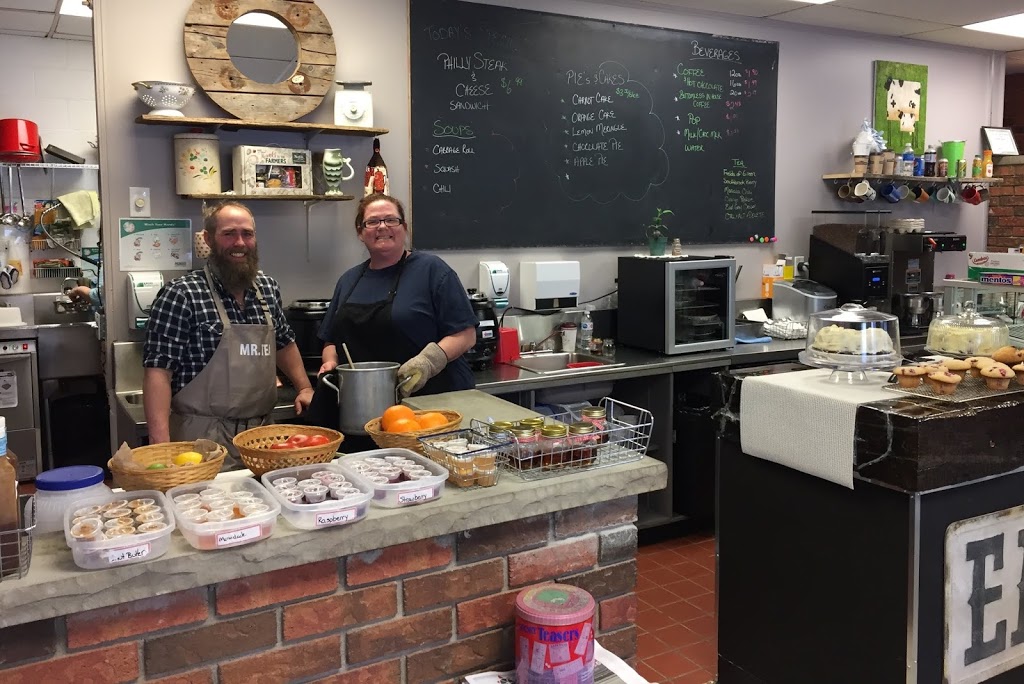The Perks of Norfolk | 2619 Cockshutt Rd, Waterford, ON N0E 1Y0, Canada | Phone: (519) 443-4777