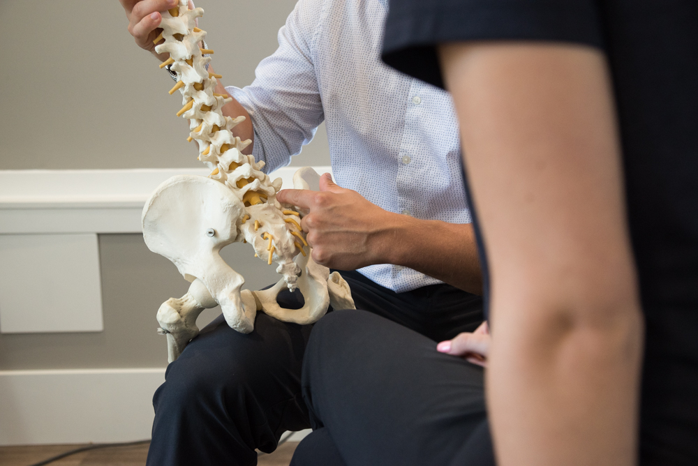 Dr. Elliott Perkins - Kingston Chiropractor | 484 Days Rd, Kingston, ON K7M 5R4, Canada | Phone: (613) 384-1008