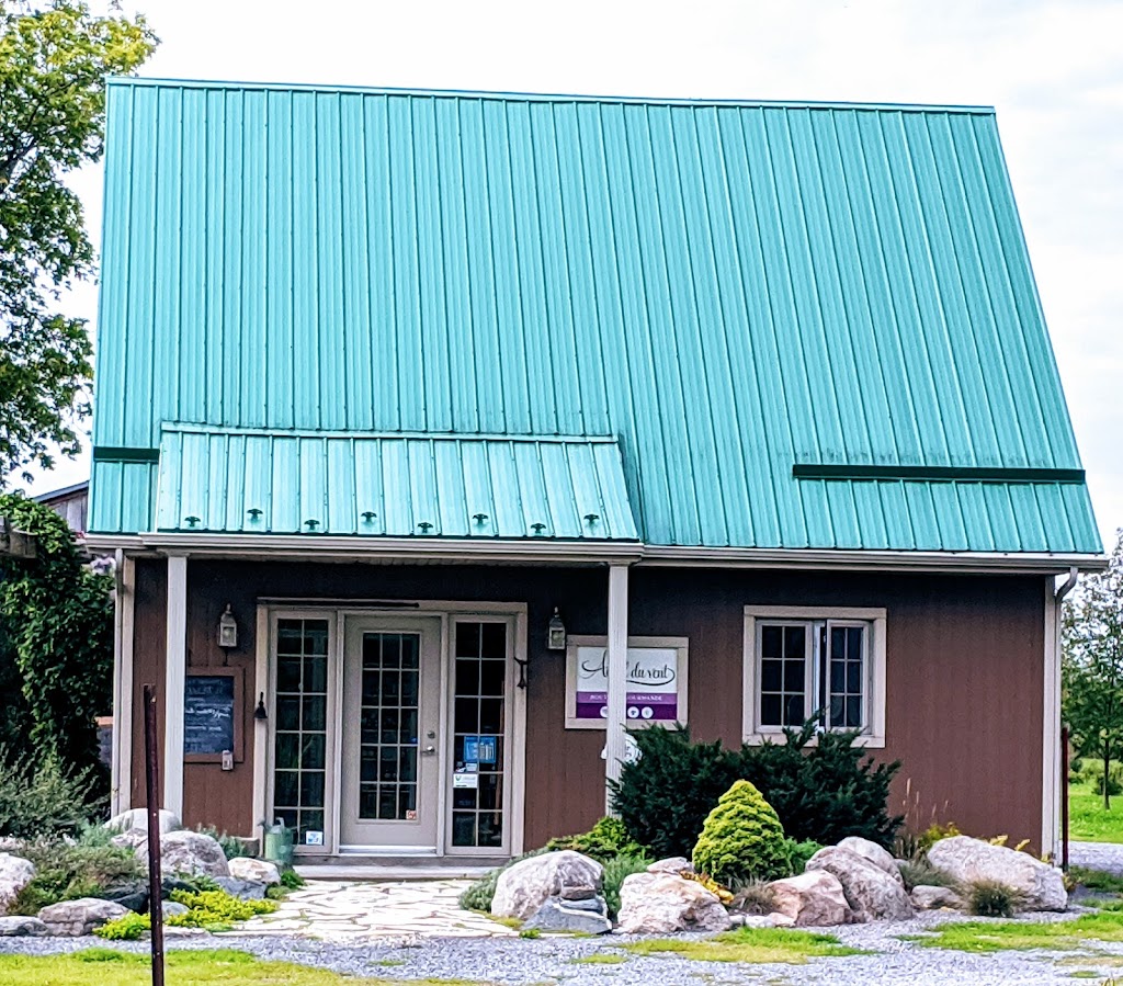 Au Fil du Vent | 124 Rte Édouard VII, Saint-Jacques-le-Mineur, QC J0J 1Z0, Canada | Phone: (450) 515-5550