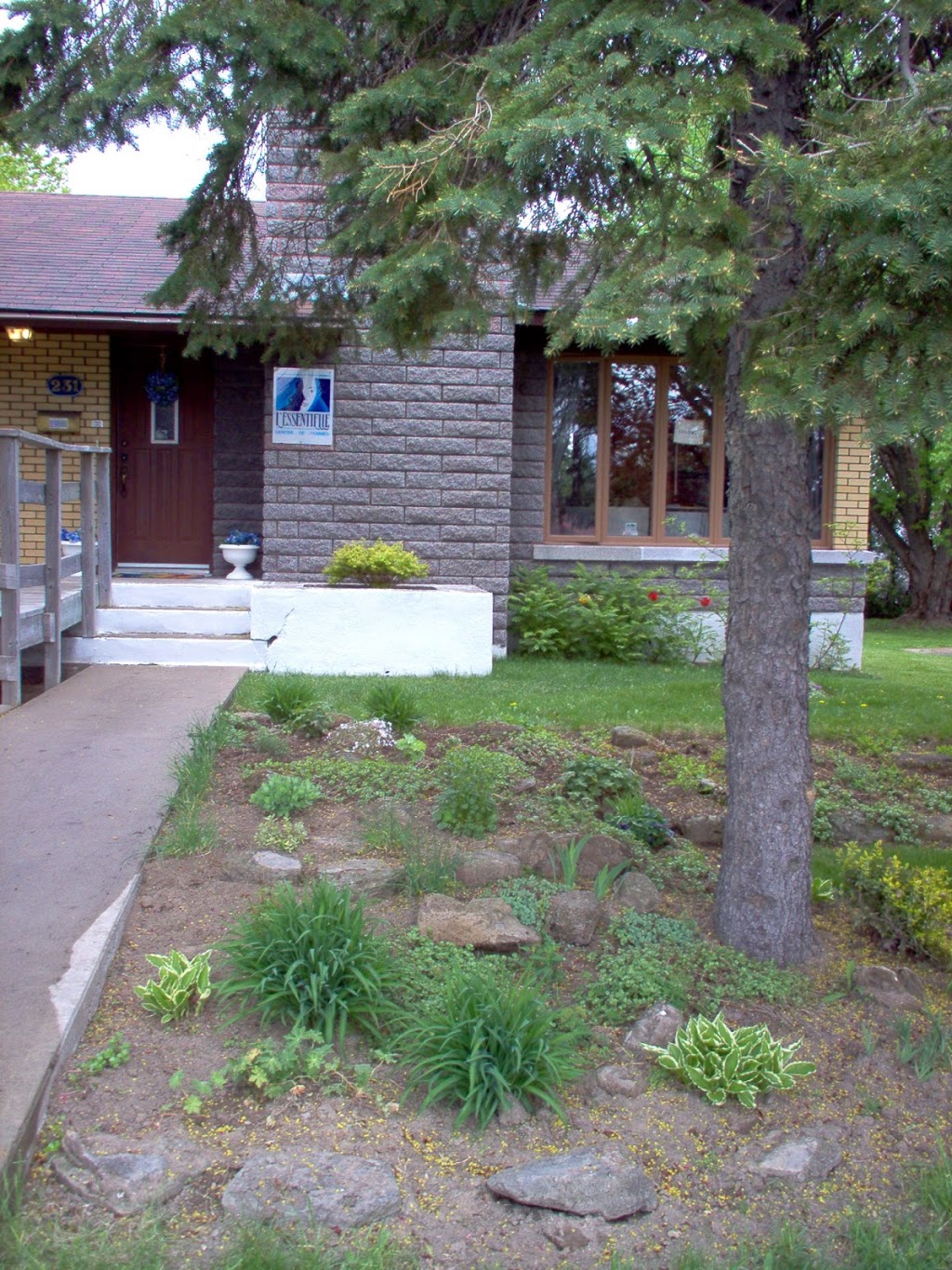 Centre de femmes lEssentielle | 231 Rue Brillon, Beloeil, QC J3G 2T5, Canada | Phone: (450) 467-3418