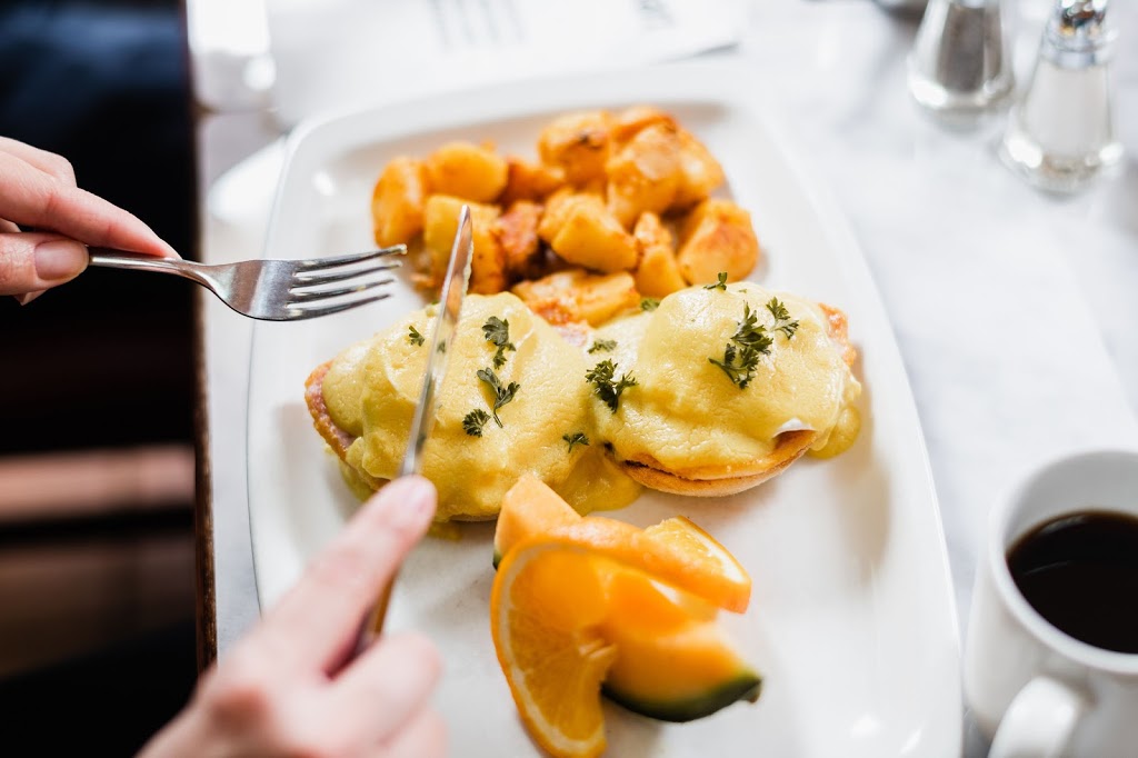 Eggsmart | 575 Ontario St S, Milton, ON L9T 2N2, Canada | Phone: (905) 878-0036