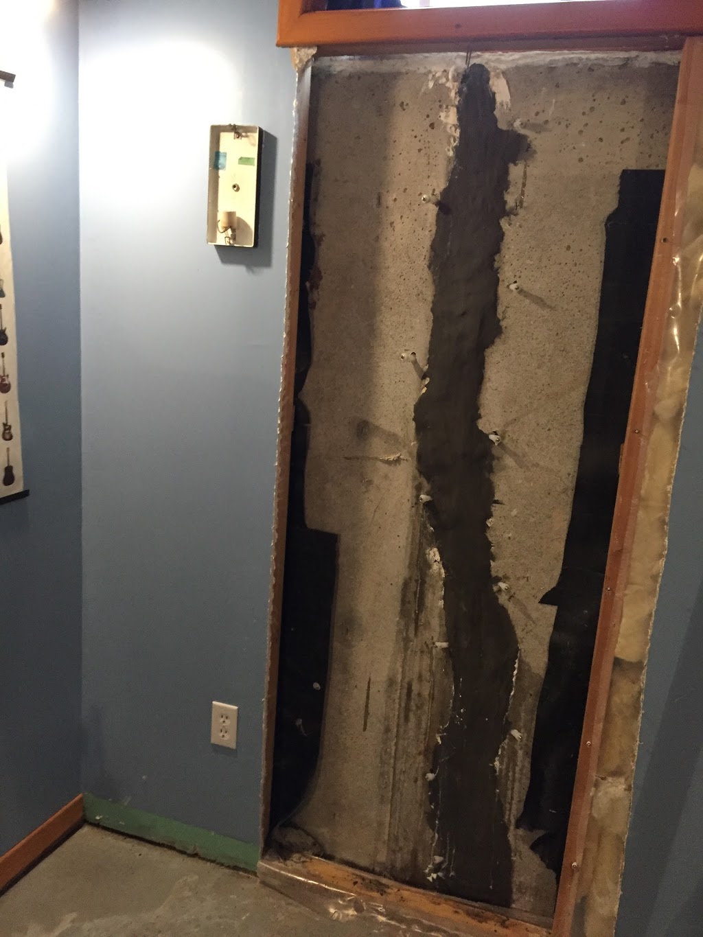 The Crack Specialists | MAILING ADDRESS ONLY: Box 275, 55 Northfield Drive E N2K 3T6 HEAD OFFICE:, 1600 King St N Unit 20, St. Jacobs, ON N0B 2N0, Canada | Phone: (519) 746-6611