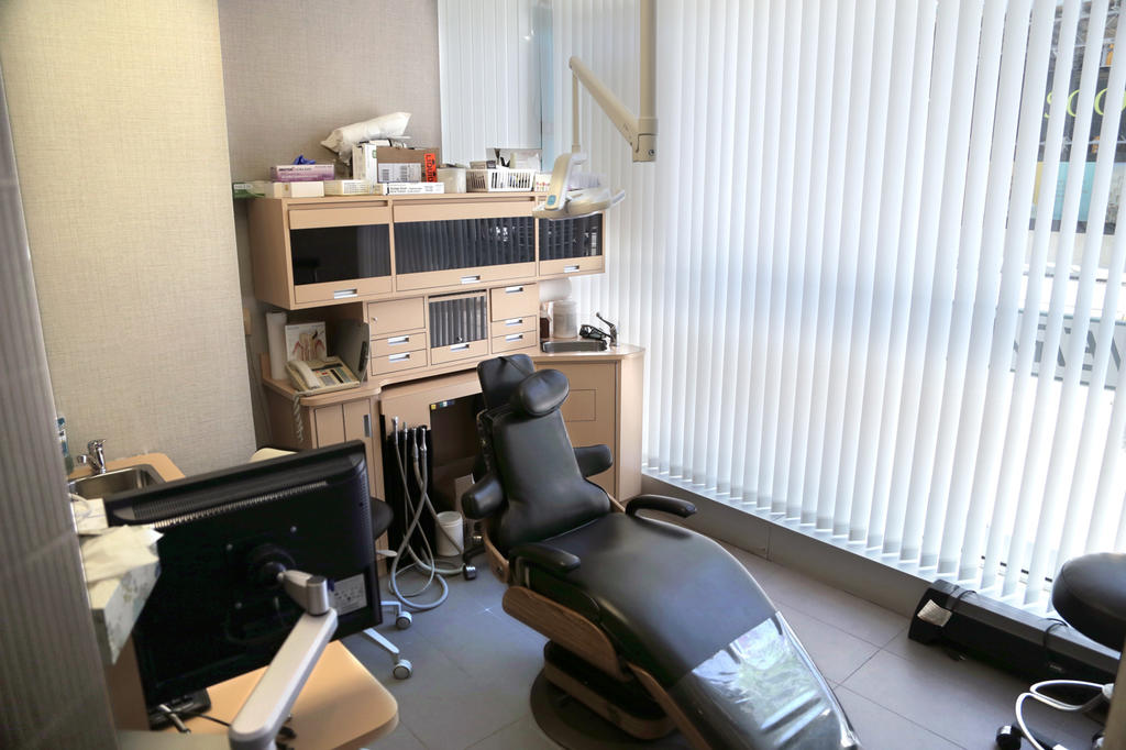 Yonge and Front Dental | 33 Yonge St, Toronto, ON M5E 1G4, Canada | Phone: (416) 364-2444