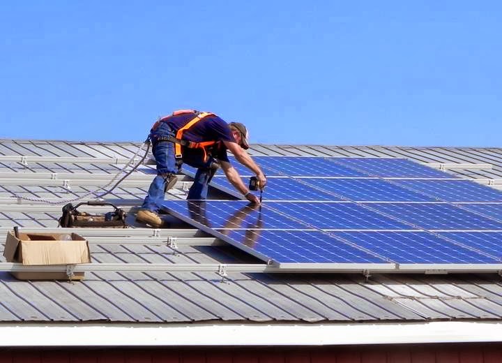Godfrey Roofing Inc. | 4542 Southclark Pl, Gloucester, ON K1T 3V1, Canada | Phone: (613) 822-7663
