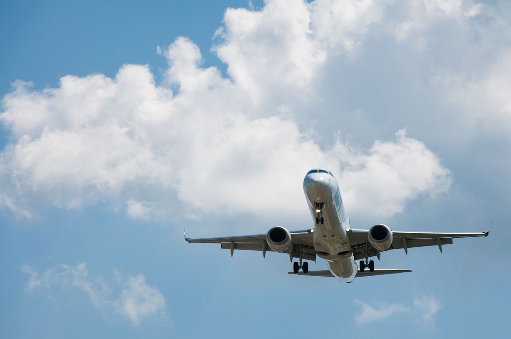 Global Sky Logistics | 81 Boul Hymus, Pointe-Claire, QC H9R 1E2, Canada | Phone: (866) 822-4204