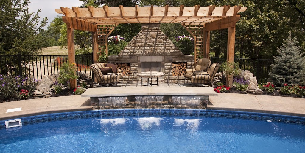 Piscine Plus Rive-Sud | 49 Rue de lOrchidée, Saint-Constant, QC J5A 2H9, Canada | Phone: (514) 666-7472