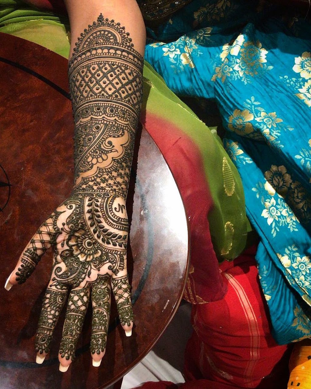 Rujutas Henna Art | 67 Loma Vista Dr, Thornhill, ON L4J 7S3, Canada | Phone: (647) 709-7858