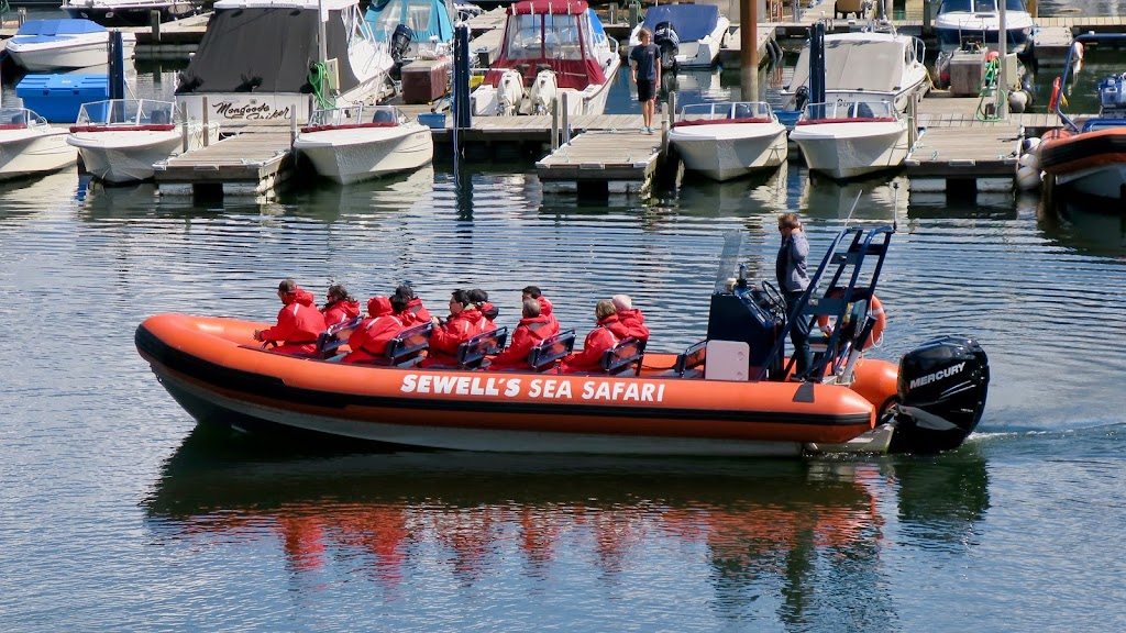 Sewells Marina | 6409 Bay St, West Vancouver, BC V7W 3H5, Canada | Phone: (604) 921-3474