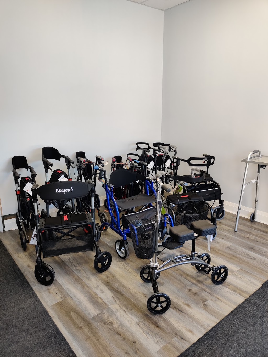 Help Mobility (24/7 Over the phone) | 4161 Sladeview Crescent Unit 8, Mississauga, ON L5L 5R3, Canada | Phone: (905) 615-9302