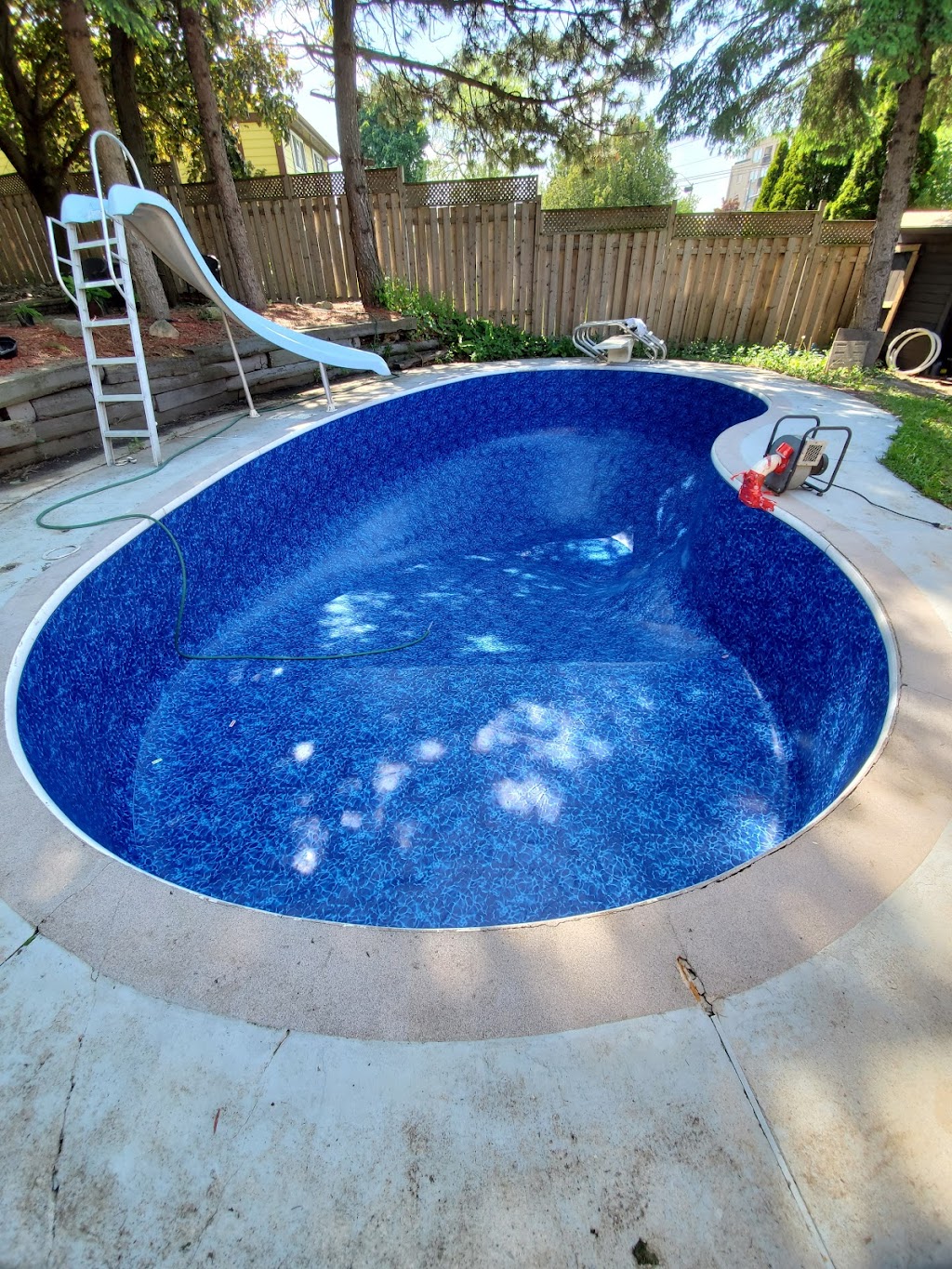 Aqua-Tech Pool Services | 606 Stewart St, Whitby, ON L1N 3V4, Canada | Phone: (905) 441-7370
