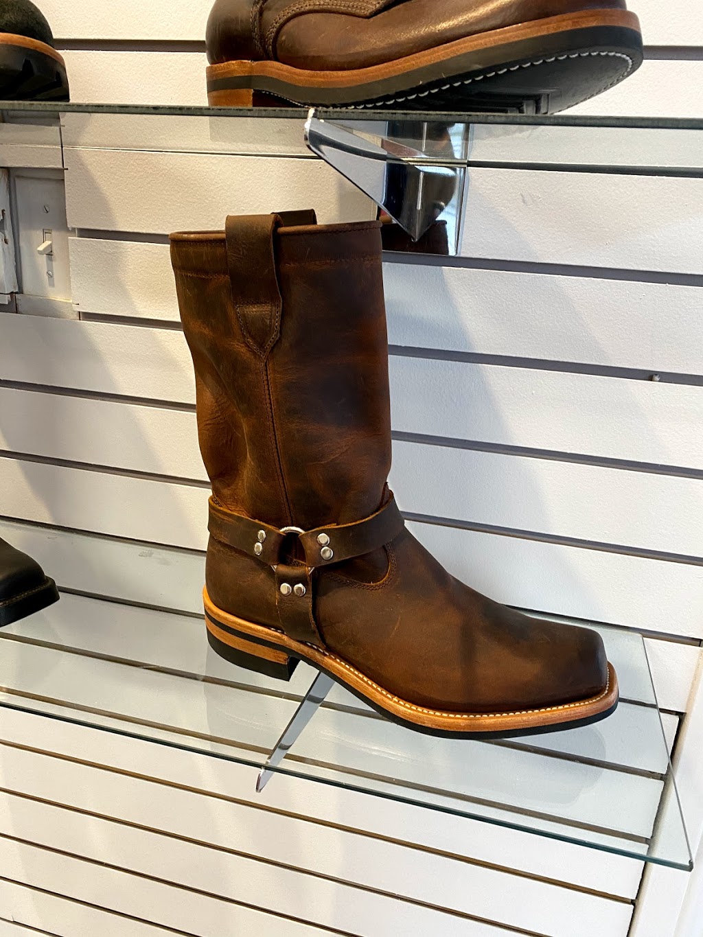 HD Russell Boots | 1687 Nanaimo St, Vancouver, BC V5L 4T9, Canada | Phone: (604) 423-3316