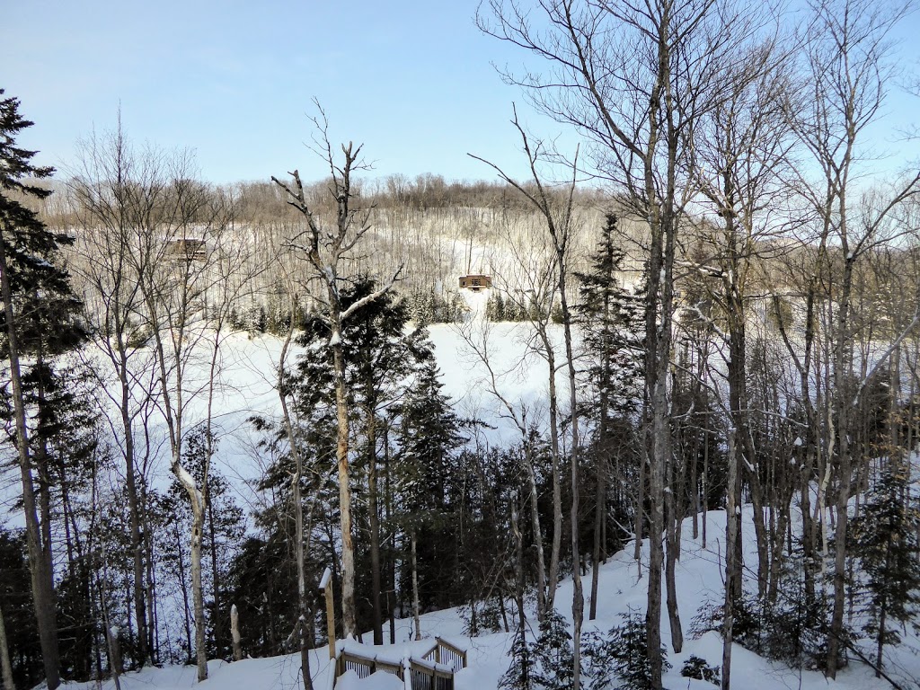 Chalet La Belette 144 | Chemin des Lacs à May, Entrelacs, QC J0T 2E0, Canada | Phone: (438) 888-8000